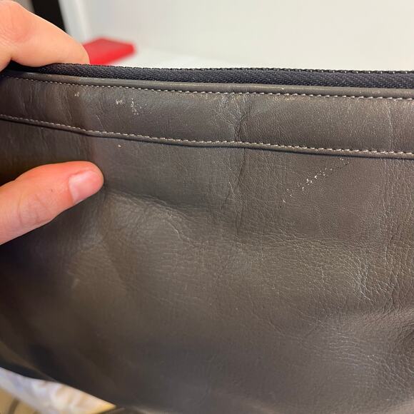 Vintage Pelizzio Adjustable Crossbody/Shoulder Bag - Picture 8 of 8